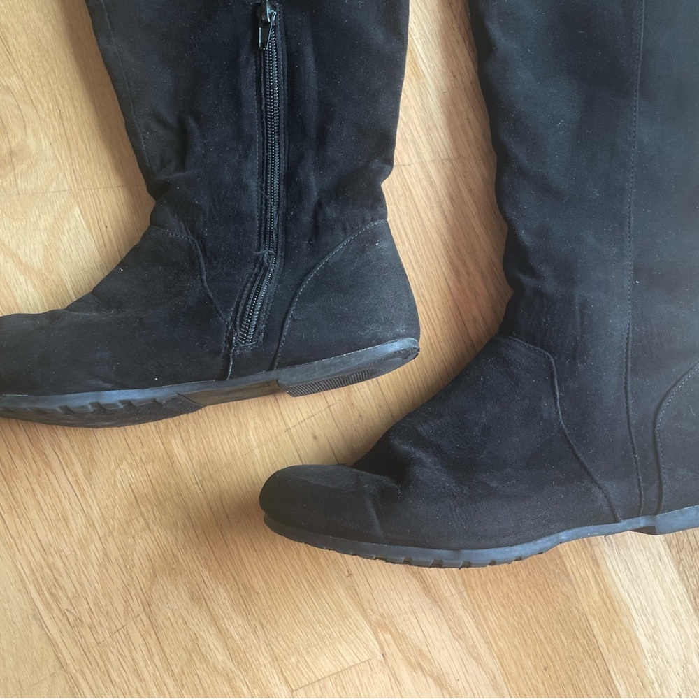 Women's Black Knee-High Boots Womens Size 8M with Zipper - Picture 2 of 6
